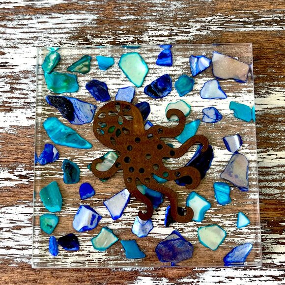 Ocean Animals Sea Pebble Resin Drink Coasters Set of 4 Beach House Housewarming - Picture 6 of 6